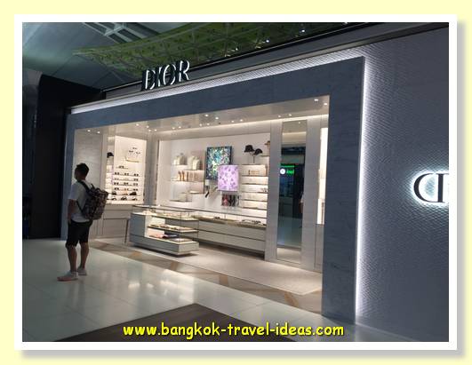 suvarnabhumi-airport-shopping-27