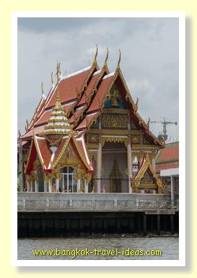 Thailand Buddhist Temple on the banks of the Chaophraya River Thailand Buddhist Temple on the banks of the Chaophraya River