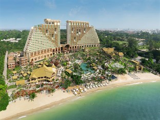 Centara Grand Mirage Beach hotel at Pattaya Centara Grand Mirage Beach hotel at Pattaya