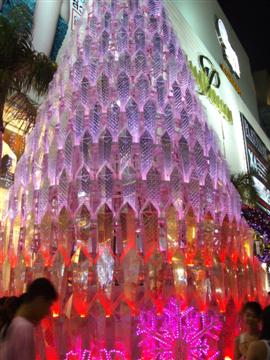 A xmas tree in Bangkok, how fabulous A xmas tree in Bangkok, how fabulous