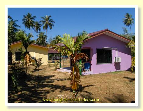 Mai Khao beach bungalows