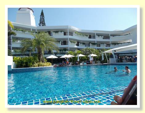 Swimming pool at the Novotel Karon Beach, Phuket
