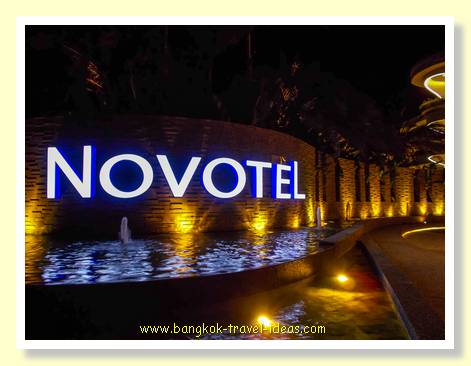 Entrance to the Novotel Phuket Karon Beach