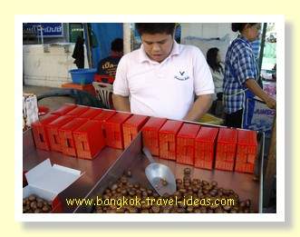 Boxes of Thai chestnuts for sale Boxes of Thai chestnuts for sale
