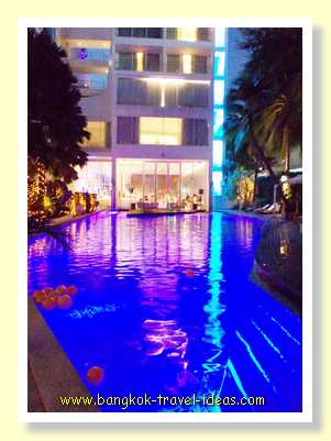 Night view of swimming pool at the DusitD2 Pattaya Hotel Night view of swimming pool at the DusitD2 Pattaya Hotel