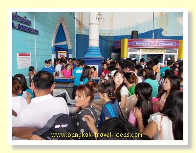 Crowds of people inside the entrance to Siam Park City