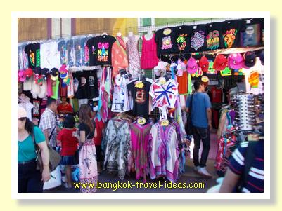 Small stalls selling things near to the exit of the theme park