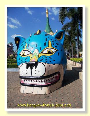 Theme park attractions abound at Suan Siam