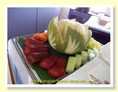 Pommelo on Thai Airways Pommelo on Thai Airways