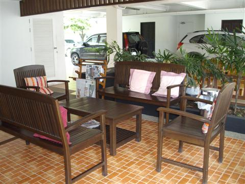 The shady reception are of the Ivory Suvarnabhumi Hotel The shady reception are of the Ivory Suvarnabhumi Hotel