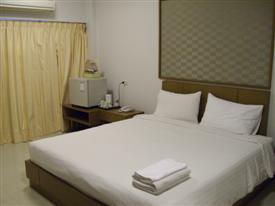 A standard room at the Ivory Suvarnabhumi Hotel A standard room at the Ivory Suvarnabhumi Hotel