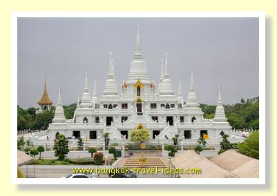 Wat Asokaram in the daytime