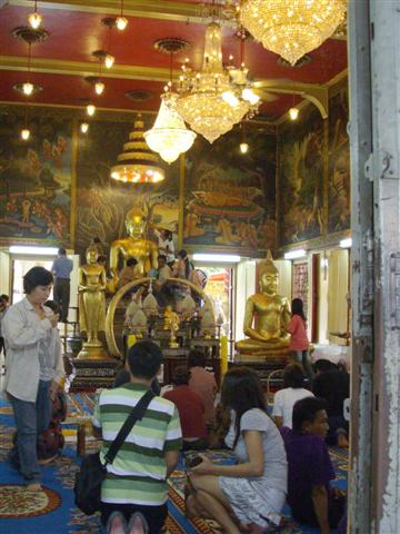 Luangpho To is a most revered Buddha image